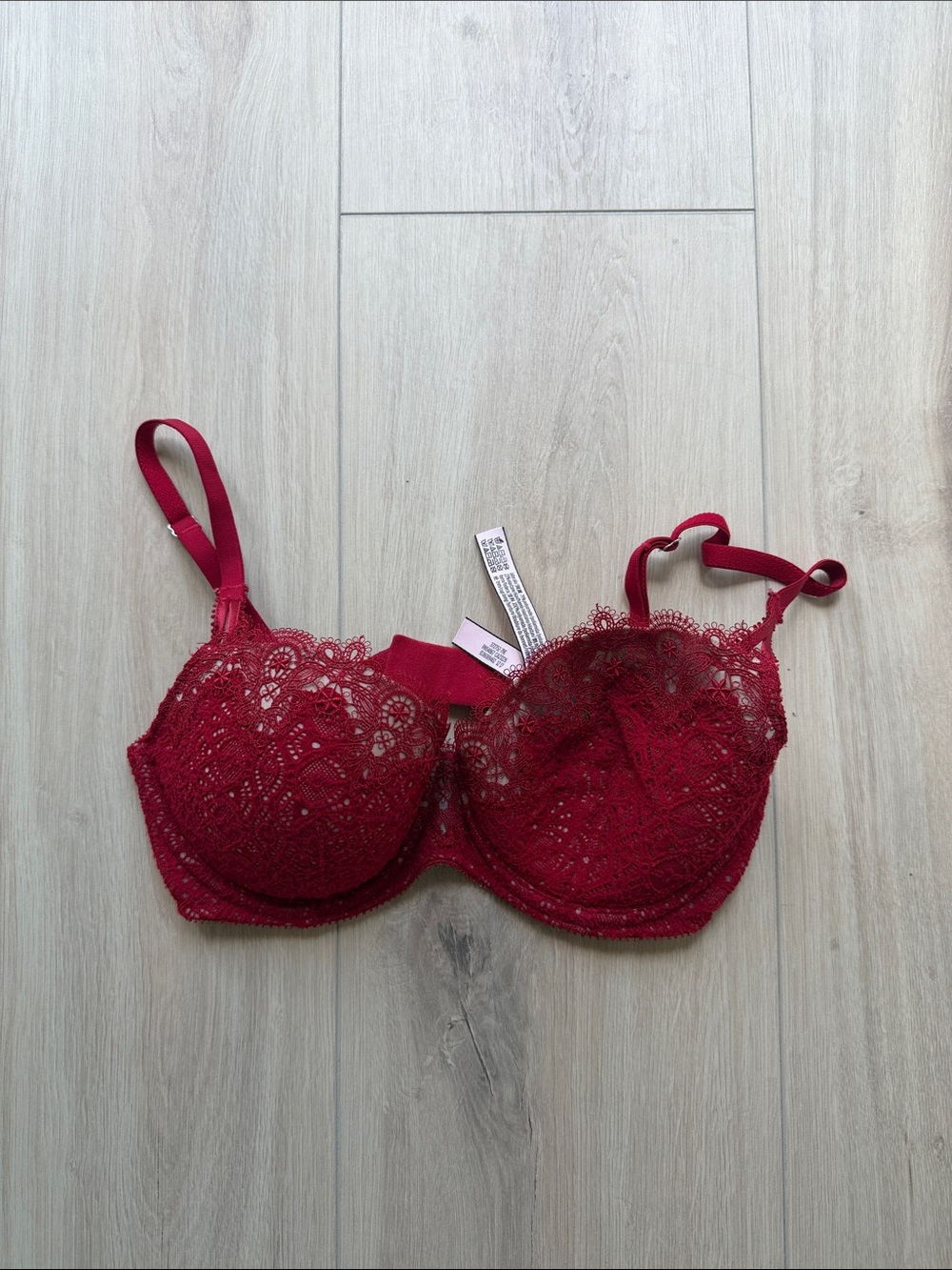 VS BRA - 32DD